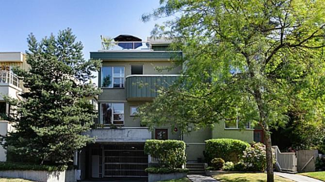 206 East 5th Street, Lower Lonsdale, North Vancouver 